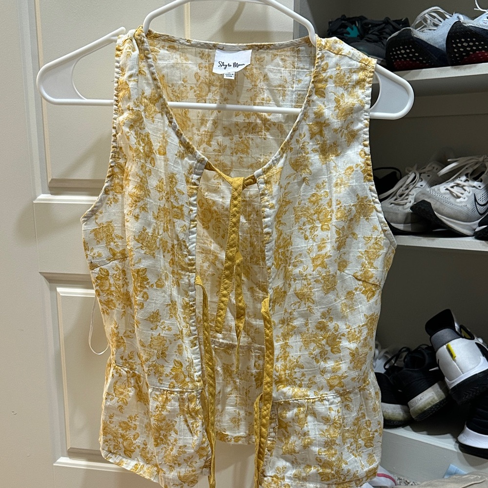 Style & Co Yellow Floral Tie-Front Tank